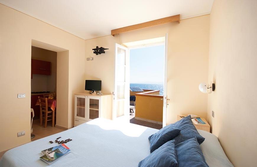 Appartamenti - Villa Mare Pomonte Exterior photo